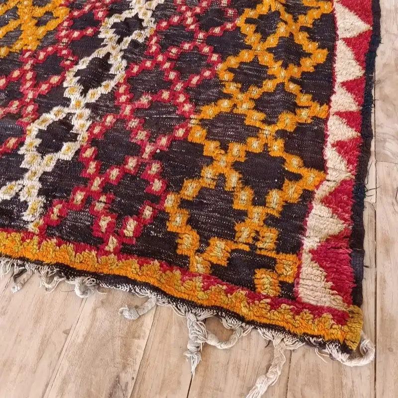 Detail of the carpet – Ahmed Agouni