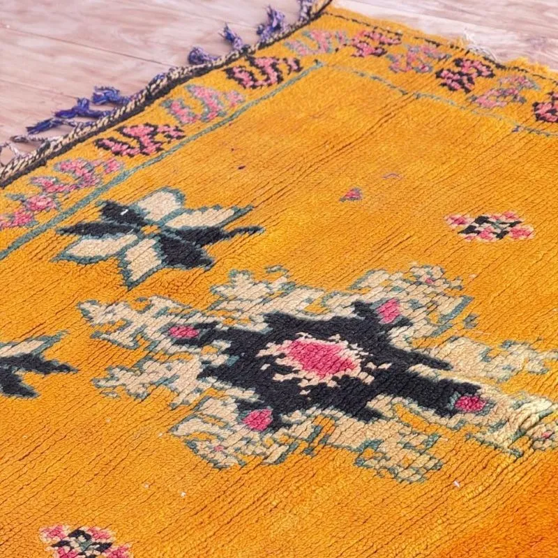 Detail of a carpet – Ahmed Agouni